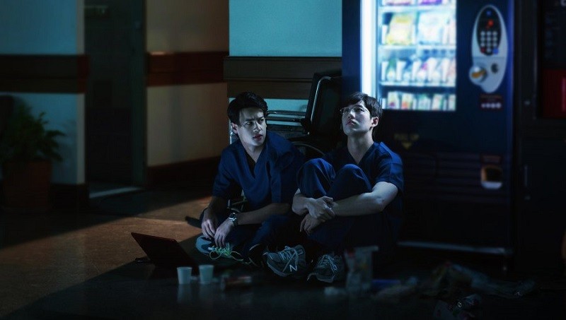 Phòng Thí Nghiệm Ma - Ghost Lab (2021)